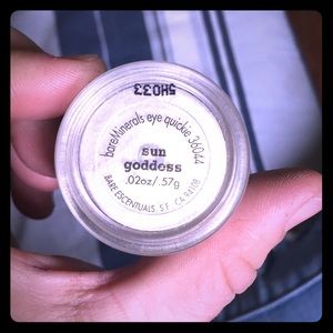 BareMinerals a quickie